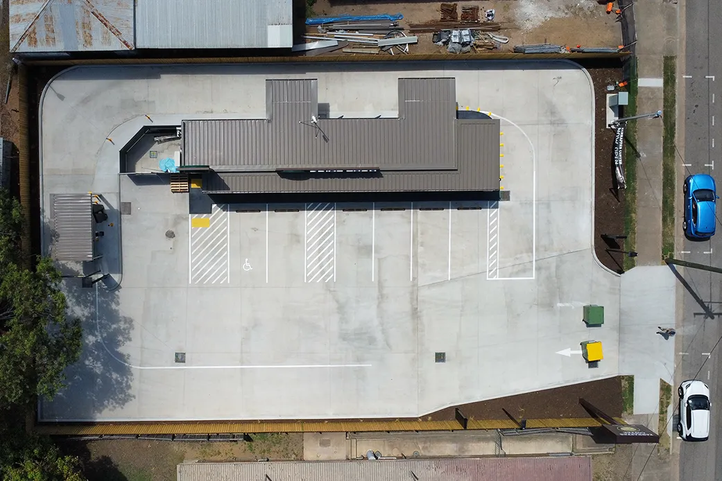 Quick service restaurant with drive thru