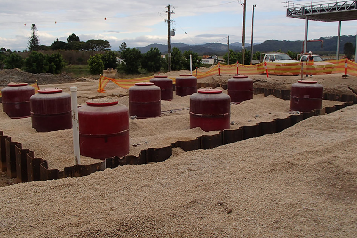 Fuel tank installation