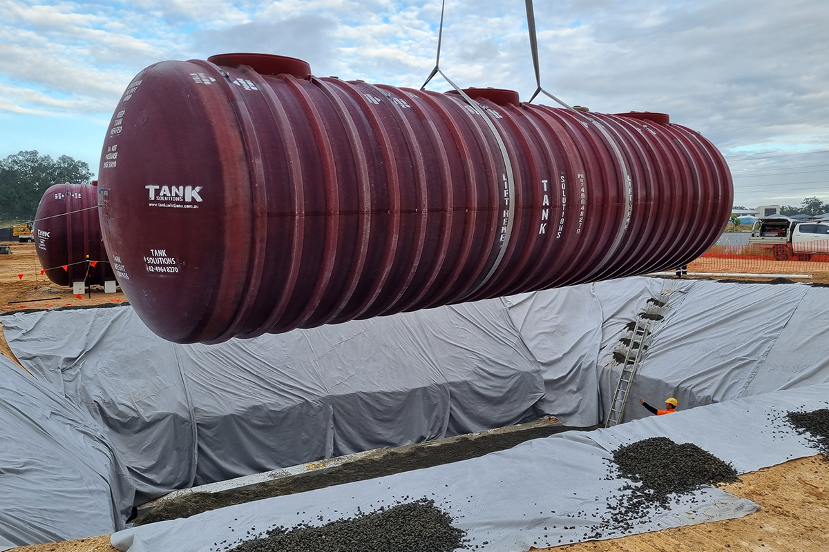 Fuel tank installation